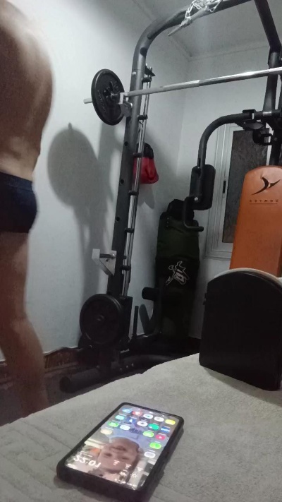 Manufuego87 live cam on Cam4