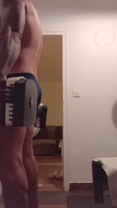 Manufuego87 live cam on Cam4
