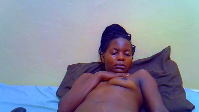Maquielah_ live cam on Cam4