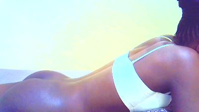 Maquielah_ live cam on Cam4
