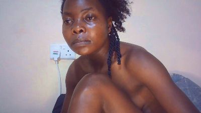 Maquielah_ live cam on Cam4