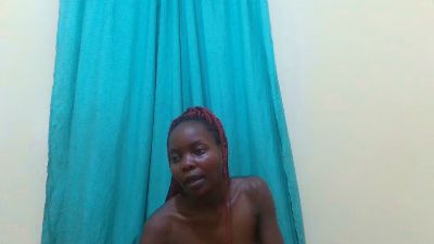 Maquielah_ live cam on Cam4