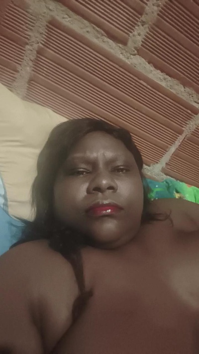 Mara19 live cam on Cam4
