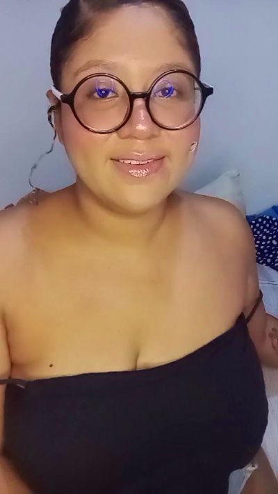 MaraSilk2 live cam on Cam4