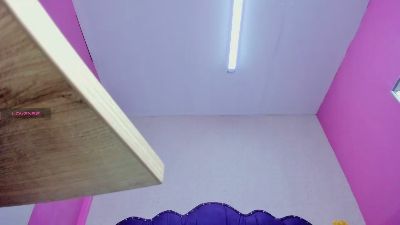Mara_Summerr live cam on Cam4