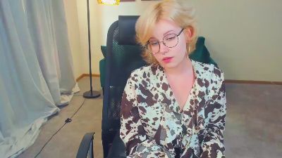MaragaretNanasy live cam on Cam4