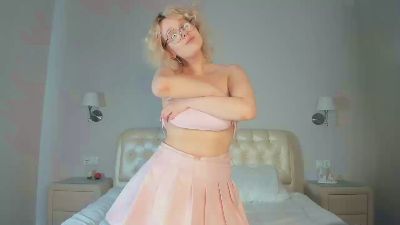 MaragaretNanasy live cam on Cam4