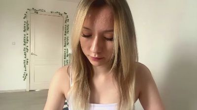 MaragretTrufin live cam on Cam4