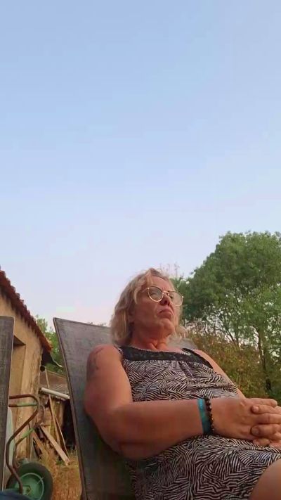 Maralex85 live cam on Cam4