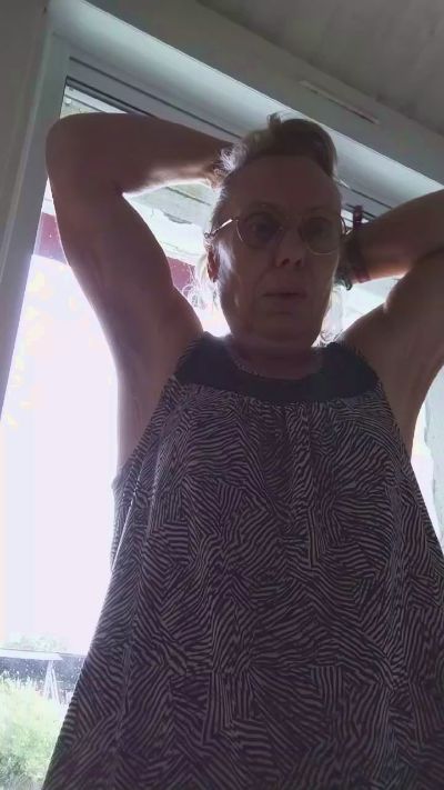 Maralex85 live cam on Cam4