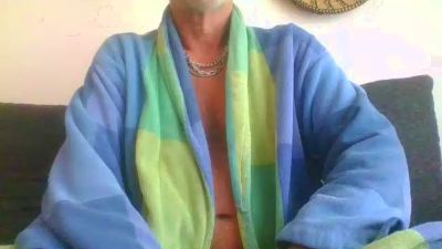 Marc33000 live cam on Cam4