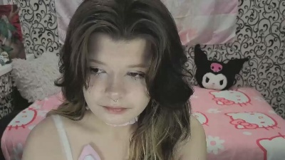 MarcelleTrefz live cam on Cam4