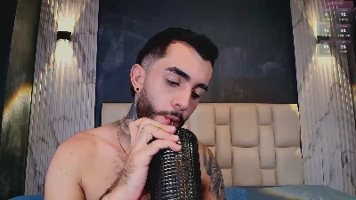Marcelo_ruiz_ live cam on Cam4