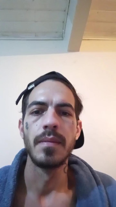Marchiorew live cam on Cam4