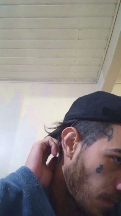 Marchiorew live cam on Cam4