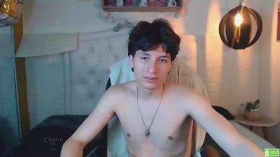 Marcoviolet live cam on Cam4