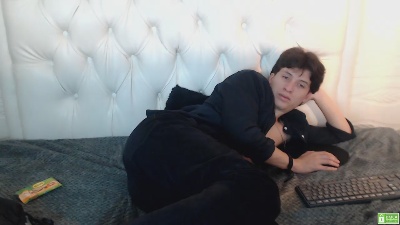 Marcoviolet live cam on Cam4