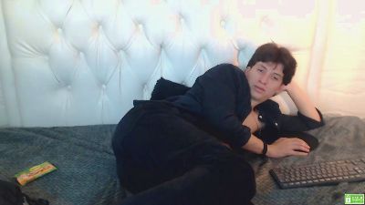 Marcoviolet live cam on Cam4