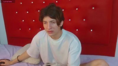 Marcoviolet live cam on Cam4