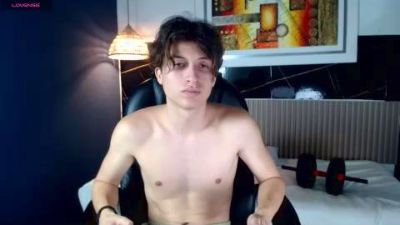 Marcoviolet live cam on Cam4