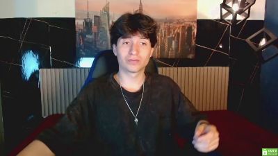 Marcoviolet live cam on Cam4