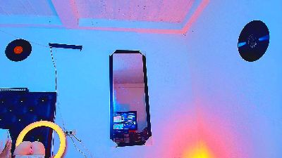 Marcus_hanks1 live cam on Cam4