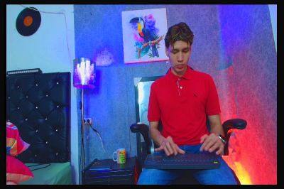 Marcus_hanks1 live cam on Cam4