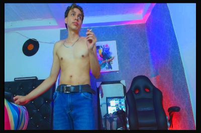 Marcus_hanks1 live cam on Cam4