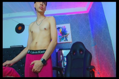 Marcus_hanks1 live cam on Cam4