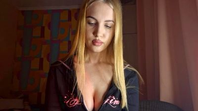 MardellMathis live cam on Cam4
