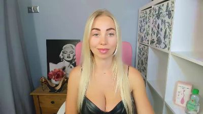 MargaritaFlirt live cam on Cam4