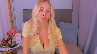 MargaritaFlirt live cam on Cam4