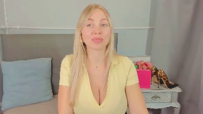 MargaritaFlirt live cam on Cam4
