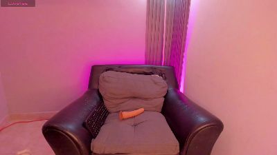 Mari_doll live cam on Cam4
