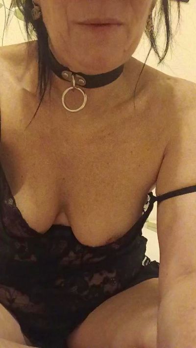 Maria07, une amatrice française avec qui discuter et avoir du sexe