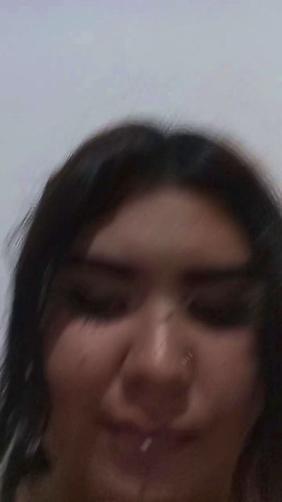 Maria19Chilena live cam on Cam4