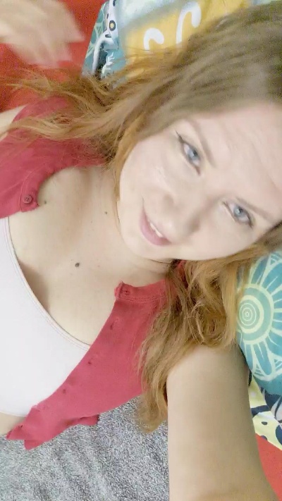MariaLove8 live cam on Cam4