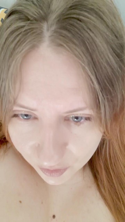 MariaLove8 live cam on Cam4
