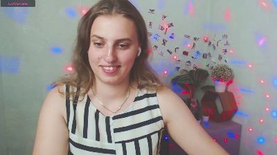MariaSmilee_ live cam on Cam4