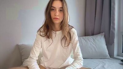 MariaZatorski live cam on Cam4