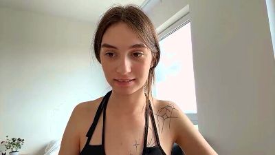 MariaZatorski live cam on Cam4