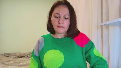 Maria_Sharm live cam on Cam4