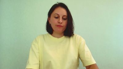 Maria_Sharm live cam on Cam4