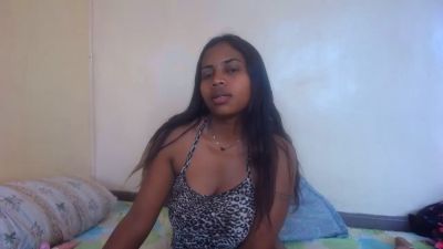 Mariahchaude live cam on Cam4