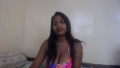 Mariahchaude live cam on Cam4