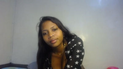 Mariahchaude live cam on Cam4