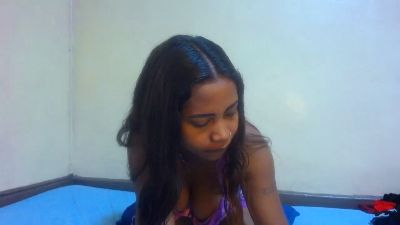 Mariahchaude live cam on Cam4
