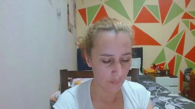 Mariam_wish1 live cam on Cam4