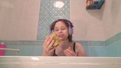 MarianaOkimoto live cam on Cam4
