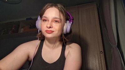 MarianaOkimoto live cam on Cam4